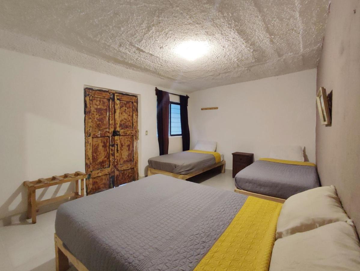 Hostal Ikal San Cristóbal de Las Casas Værelse billede